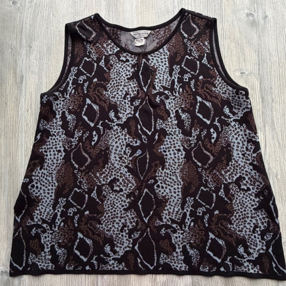 Misook Woman Animal Print Knit Tank Top Sleeveless Brown Blue Black Snagged
